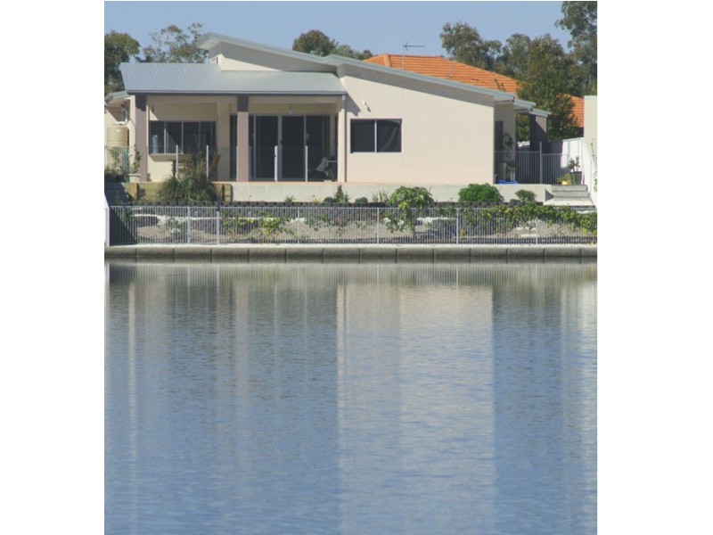 175 Lae Drive, Runaway Bay QLD 4216