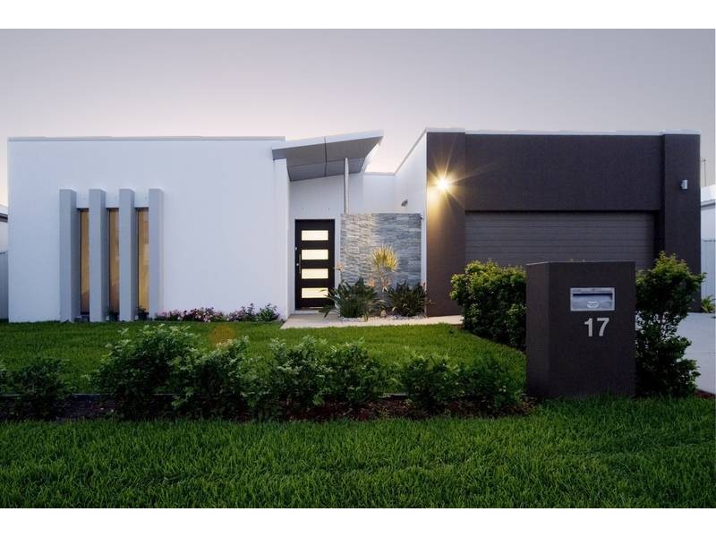 17 Manacor Place, Runaway Bay QLD 4216