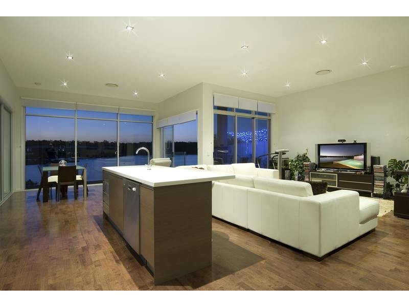 17 Manacor Place, Runaway Bay QLD 4216