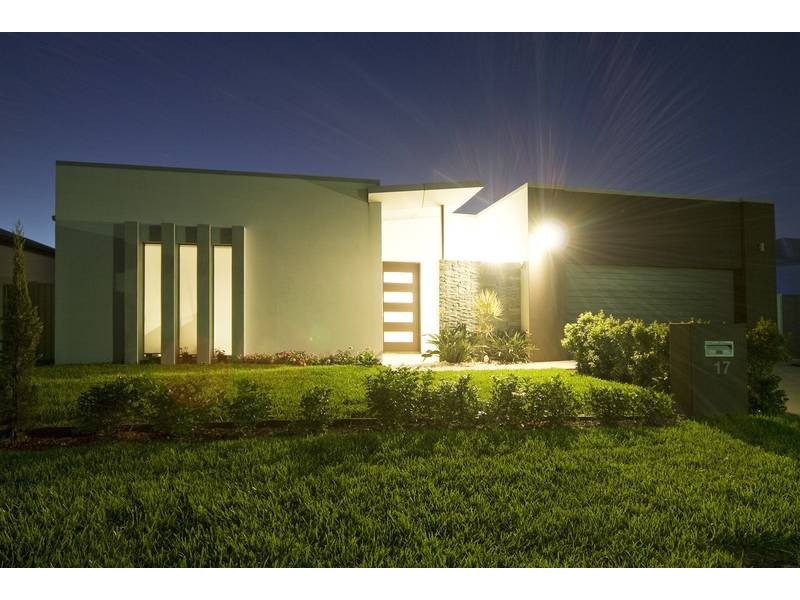 17 Manacor Place, Runaway Bay QLD 4216
