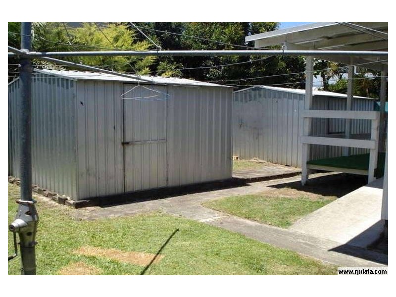 19 Cawthray, Biggera Waters QLD 4216