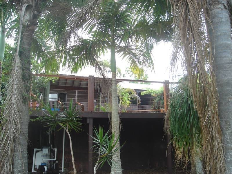 Gaven QLD 4211