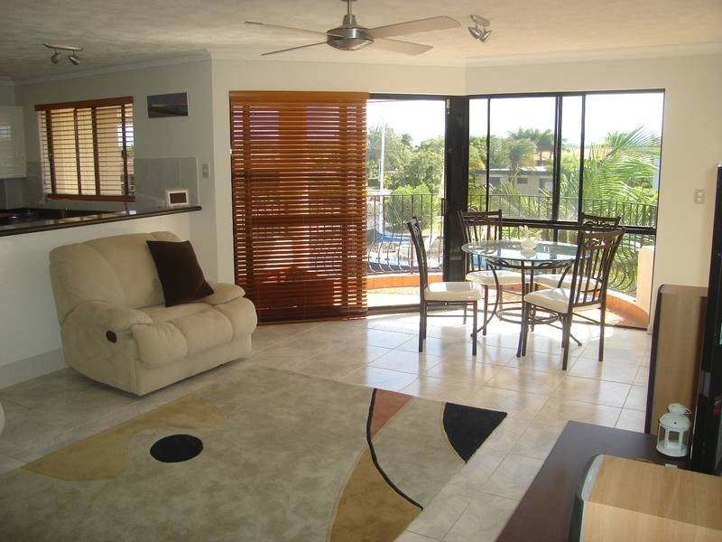 12 Canal Avenue, Runaway Bay QLD 4216
