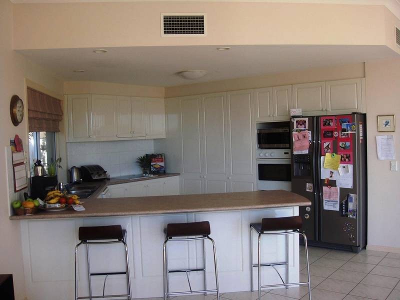 3 Midnight Ct, Runaway Bay QLD 4216