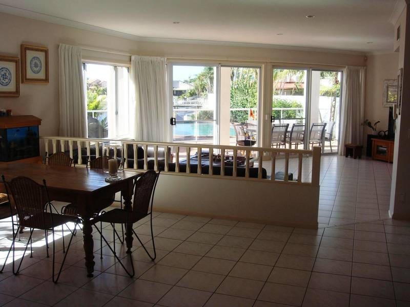 3 Midnight Ct, Runaway Bay QLD 4216