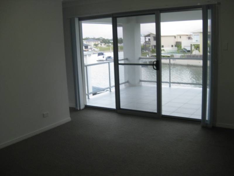 70 East Quay Dr, Biggera Waters QLD 4216