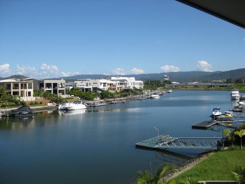 6 Coomera Ct, Hope Island QLD 4212