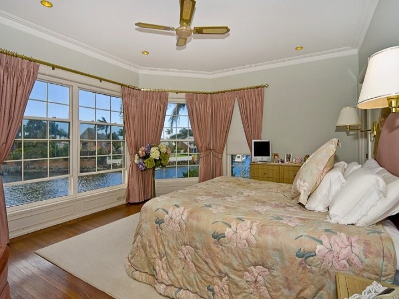 00 Salamau, Runaway Bay QLD 4216