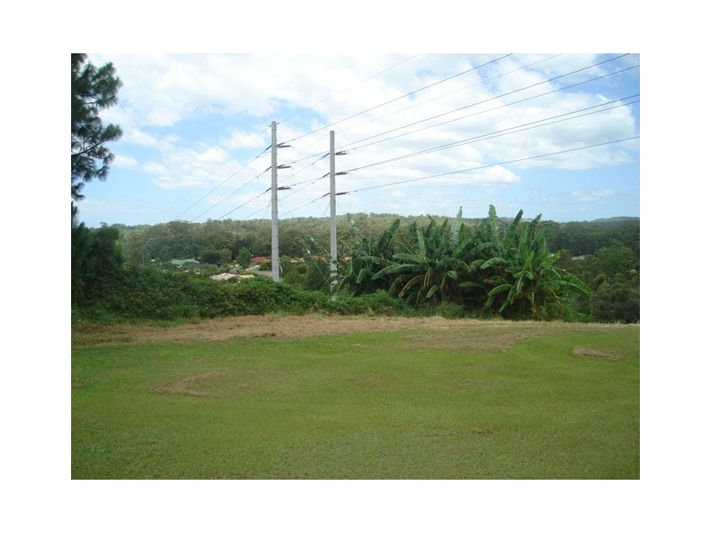 Gaven QLD 4211