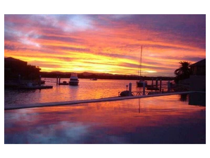 Paradise Point QLD 4216