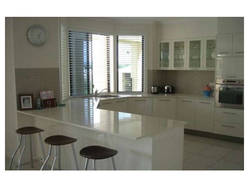 Paradise Point QLD 4216