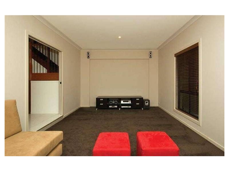 Paradise Point QLD 4216