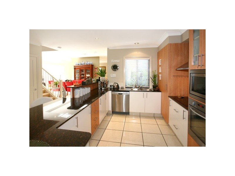 Hope Island QLD 4212