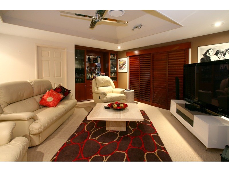 153 Pebble Beach Drive, Runaway Bay QLD 4216