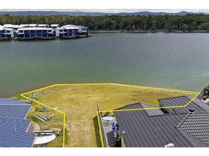11 Manacor, Runaway Bay QLD 4216