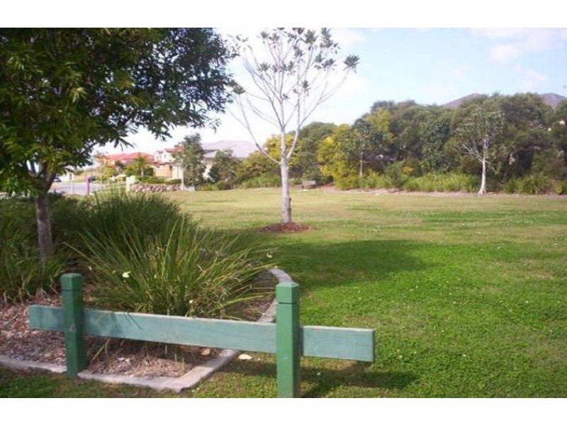 20 Breakspear Road, Molendinar QLD 4214