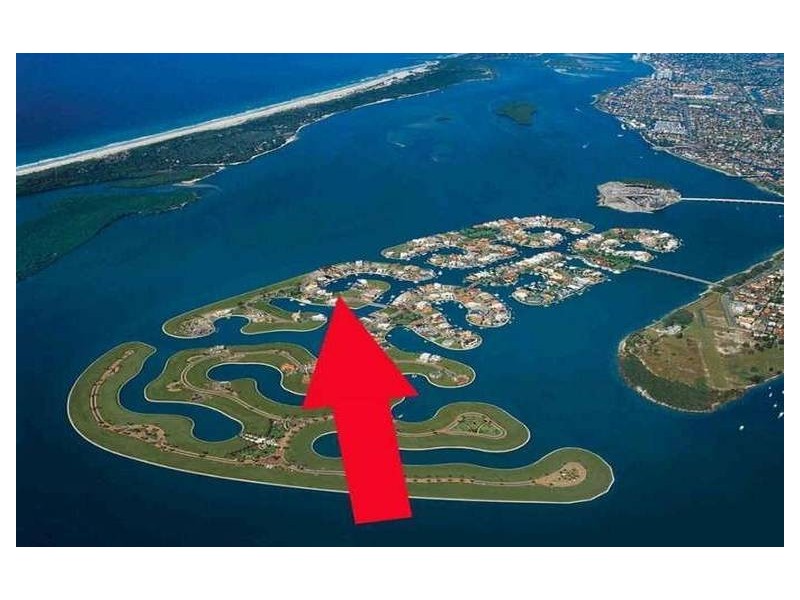 Sovereign Islands QLD 4216
