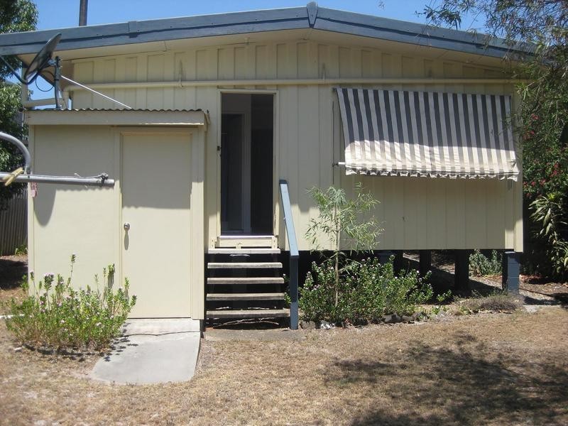 158 Paradise Pde, Paradise Point QLD 4216
