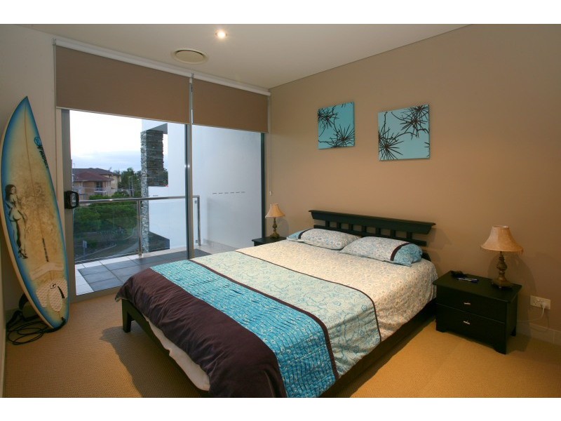 9/27 Madang Crescent, Runaway Bay QLD 4216