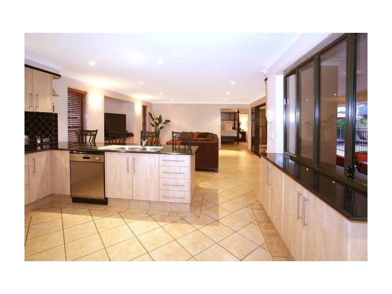 17 Karema Crescent, Runaway Bay QLD 4216