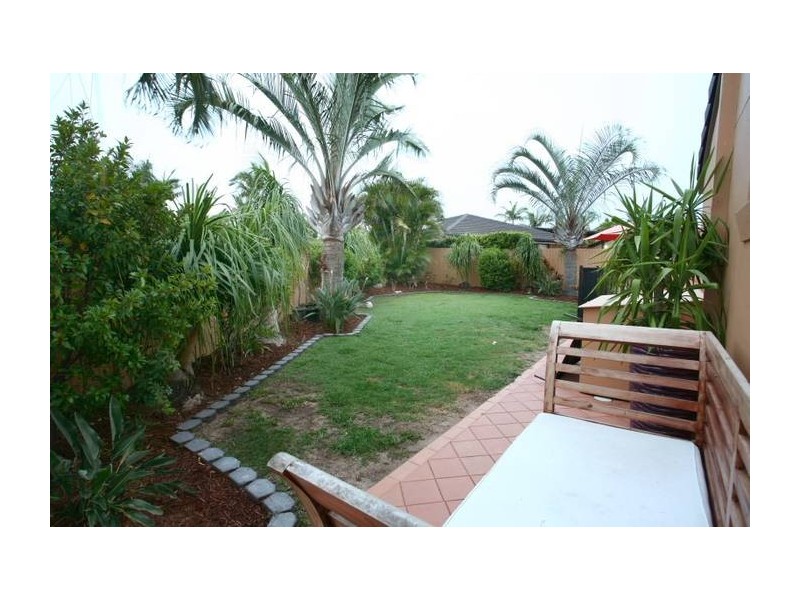 17 Karema Crescent, Runaway Bay QLD 4216