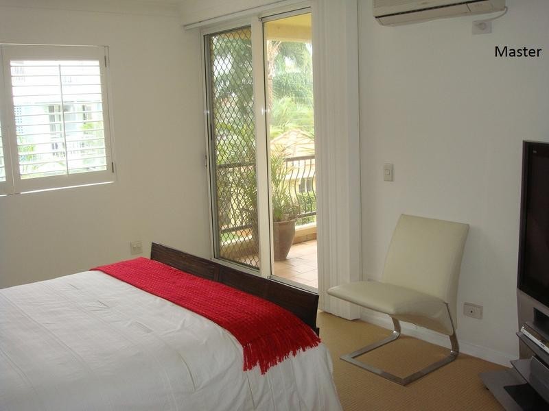 16/41A Broadwater Street, Runaway Bay QLD 4216