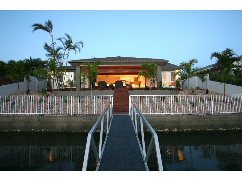 96 Sundance Way, Runaway Bay QLD 4216