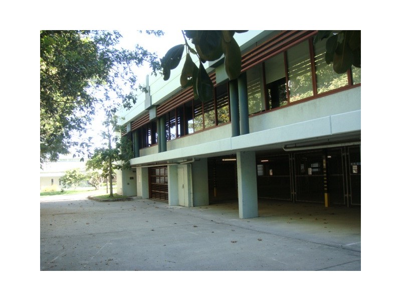 70 Nerang Street, Southport QLD 4215