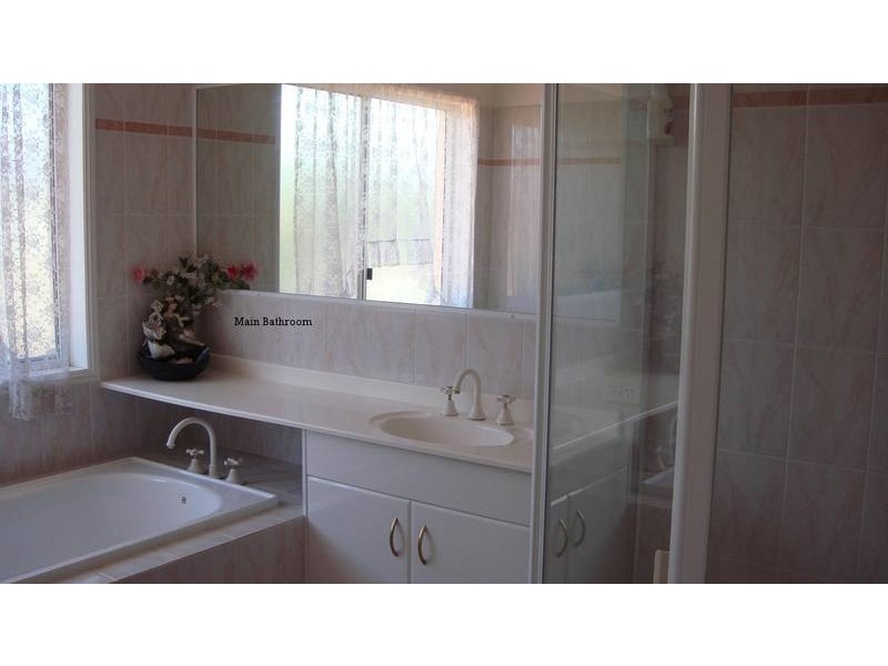 14 Nirvana, Runaway Bay QLD 4216