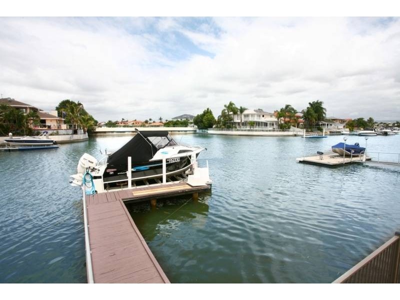 82 Lae Drive, Runaway Bay QLD 4216