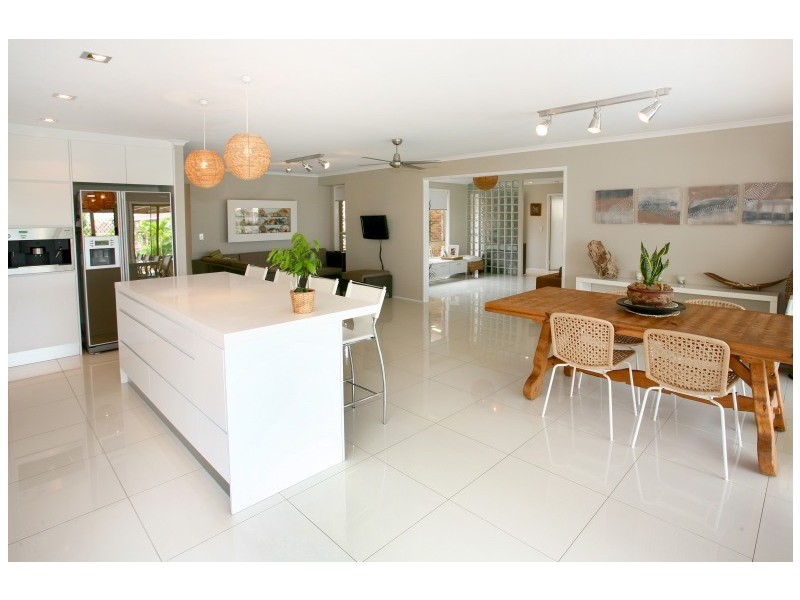 82 Lae Drive, Runaway Bay QLD 4216