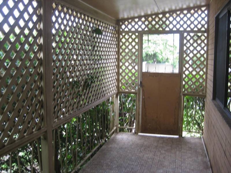 1 Matina, Biggera Waters QLD 4216