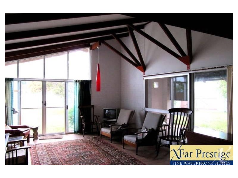 31 Madang Crescent, Runaway Bay QLD 4216