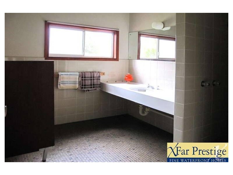 31 Madang Crescent, Runaway Bay QLD 4216