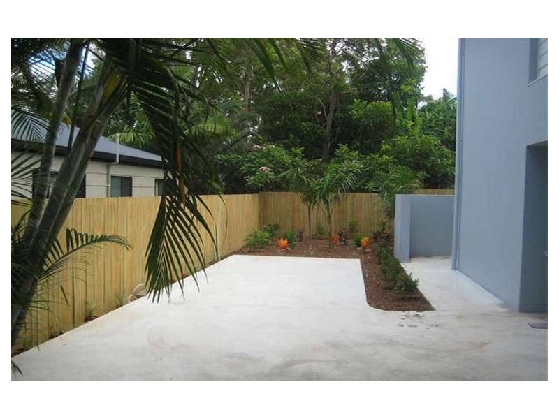 85 Whiting Street, Labrador QLD 4215