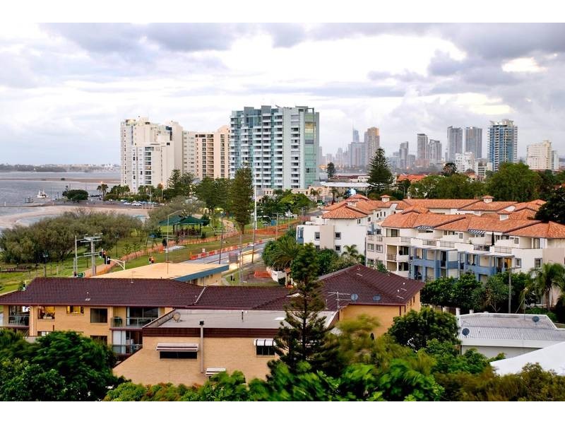27/15 Brighton Street, Biggera Waters QLD 4216