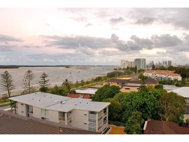 27/15 Brighton Street, Biggera Waters QLD 4216