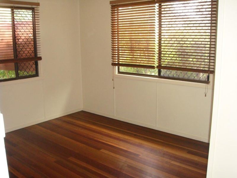 39 Parr Street, Labrador QLD 4215