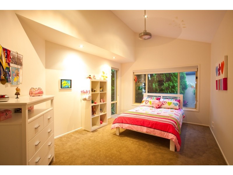 5 The Yardarm, Runaway Bay QLD 4216