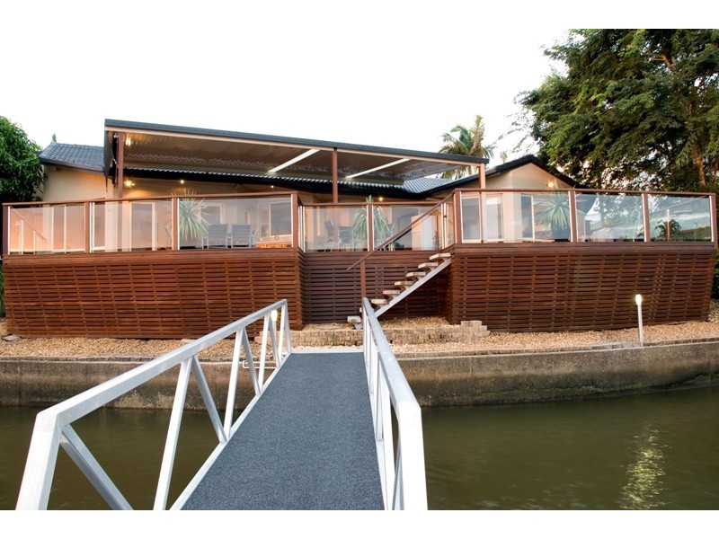 5 The Yardarm, Runaway Bay QLD 4216