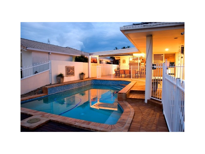 64 Anchorage Way, Runaway Bay QLD 4216