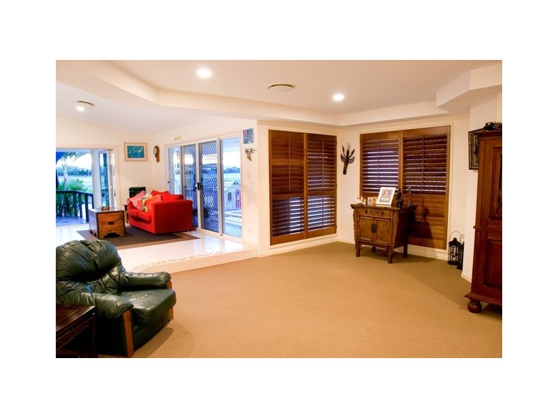 64 Anchorage Way, Runaway Bay QLD 4216
