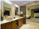 8 Knightsbridge Parade East, Sovereign Islands QLD 4216