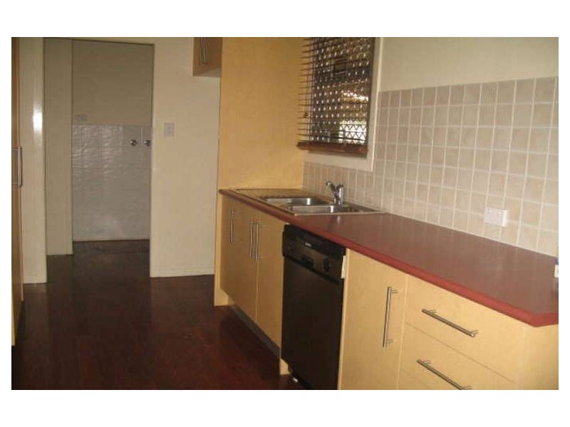 3 Matina St, Biggera Waters QLD 4216