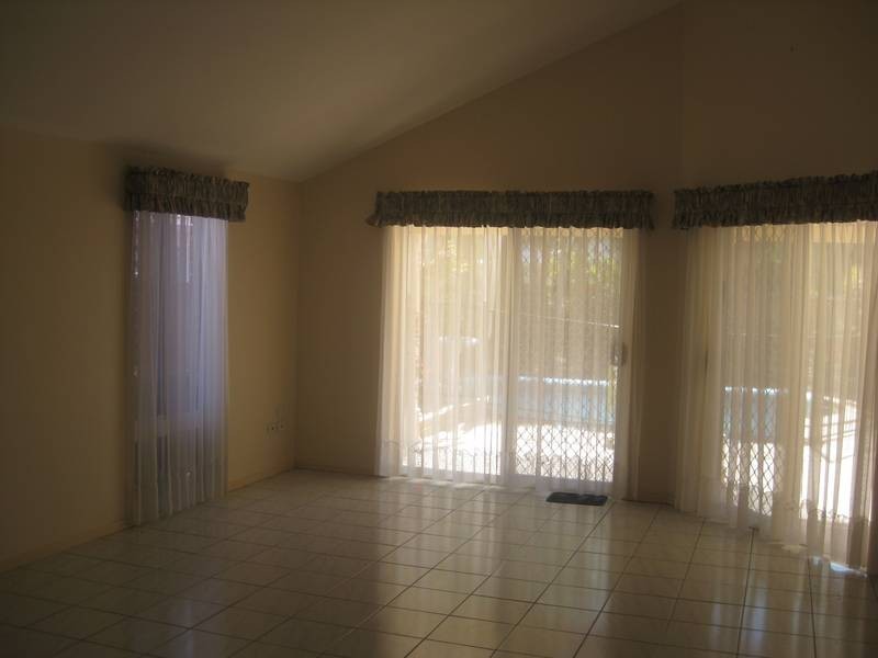115 Sundance Way, Runaway Bay QLD 4216