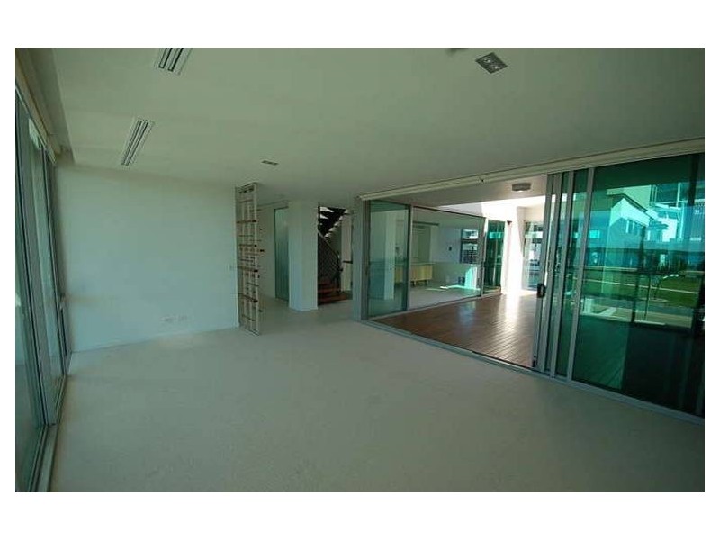 9106 The Promontory, Paradise Point QLD 4216