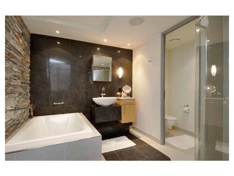 10/27 Madang Crescent, Runaway Bay QLD 4216