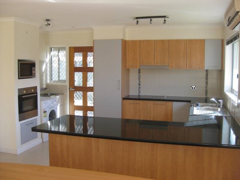 1/10 Cassia St, Runaway Bay QLD 4216