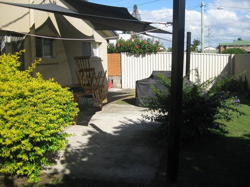 1/10 Cassia St, Runaway Bay QLD 4216