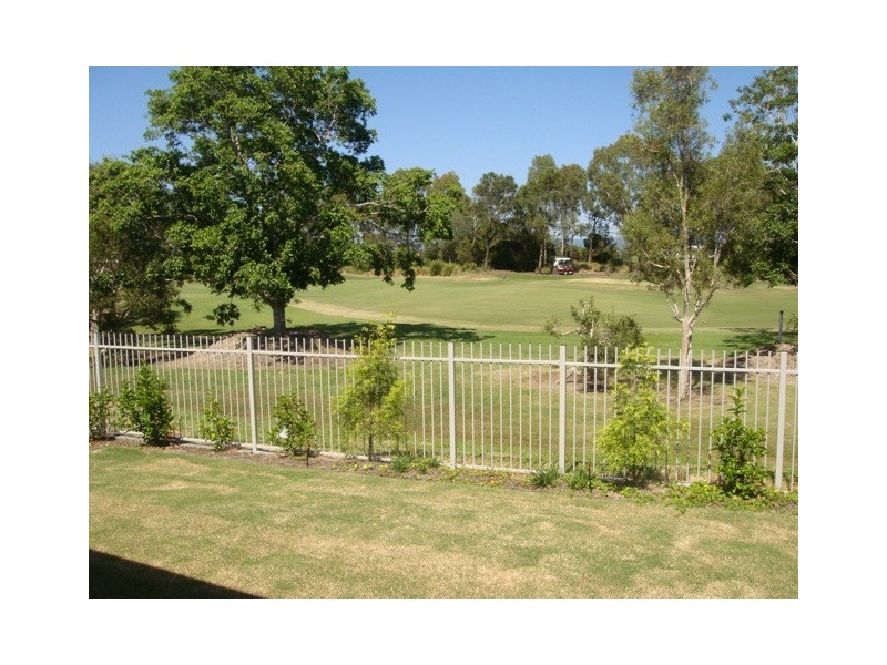 9116 Peter Senior Drive, Hope Island QLD 4212